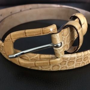 ANN TAYLOR Belt.